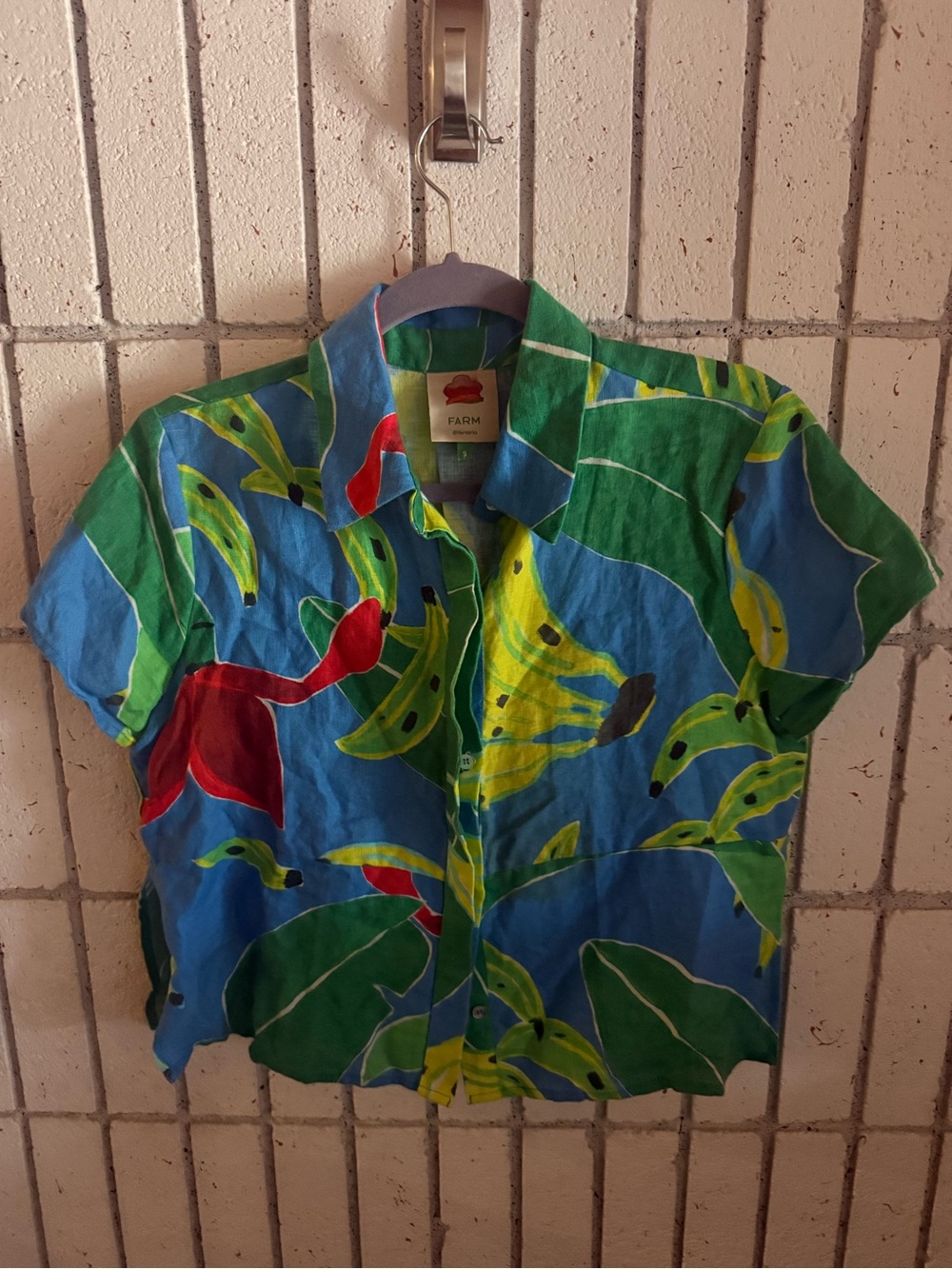 FARM Rio Multicolor Tropical Collar Shirt — Blue, Green & Red Accents